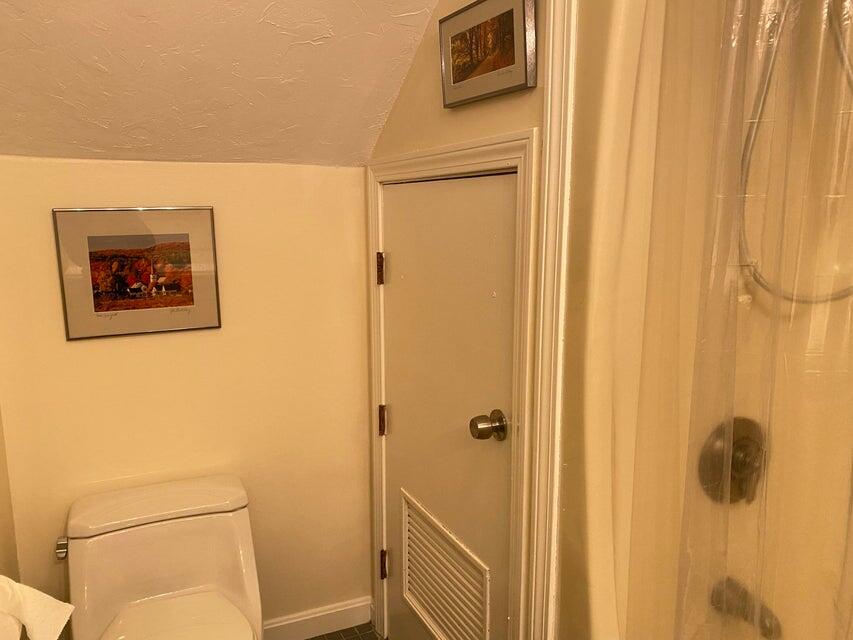 26 Bettys Pond Road, Unit 9 Hyannis, MA 02601 - Photo 22 of 25 24 Bettys Pond 22