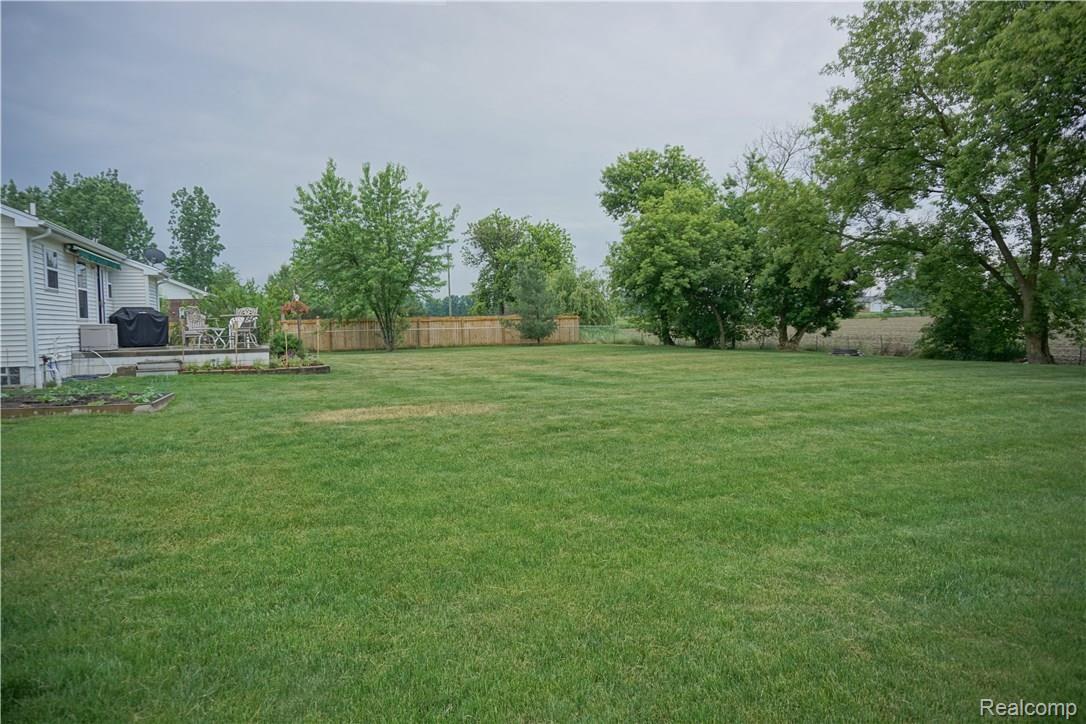 2145 Sperry Road Allenton, MI 48002 - Photo 24 of 27 DSC00510.JPG