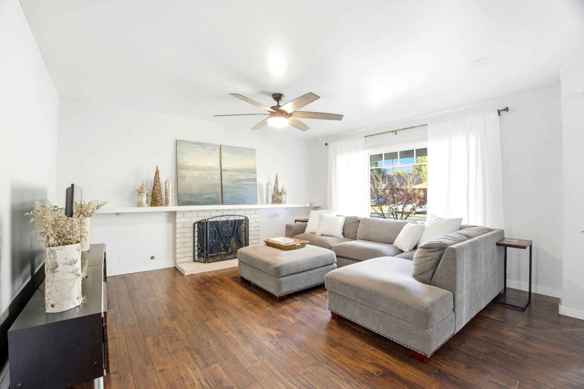 5805 Berkeley Road Goleta, CA 93117 - Photo 2 of 12 8-web-or-mls-5805BerkeleyRd_008