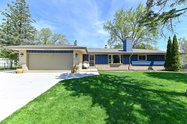 $565,000 | 15860 Brookhill Drive, Brookfield, WI 53005