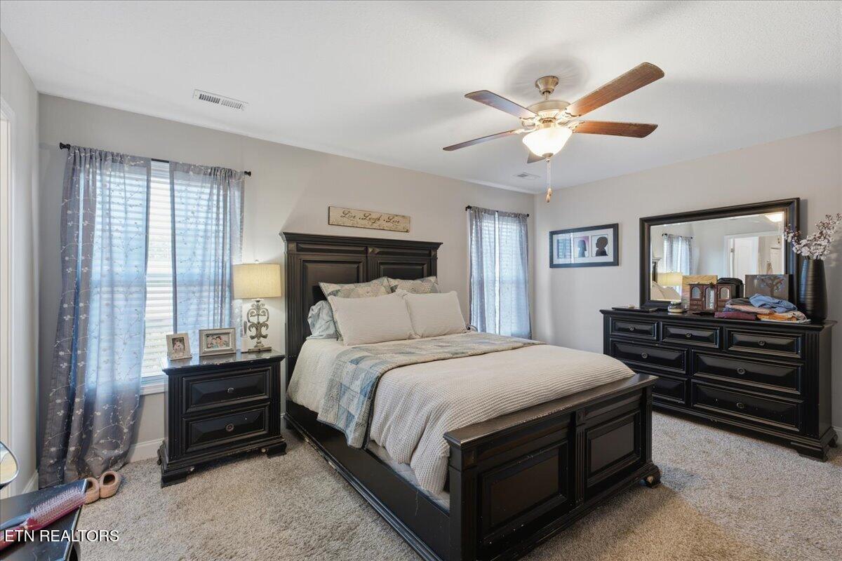 8144 River House Road Knoxville, TN 37931 - Photo 12 of 34 12-Primary Bedroom