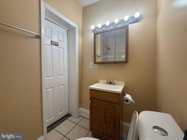 $2,000 | 720 Springfield Avenue, Baltimore, MD 21212