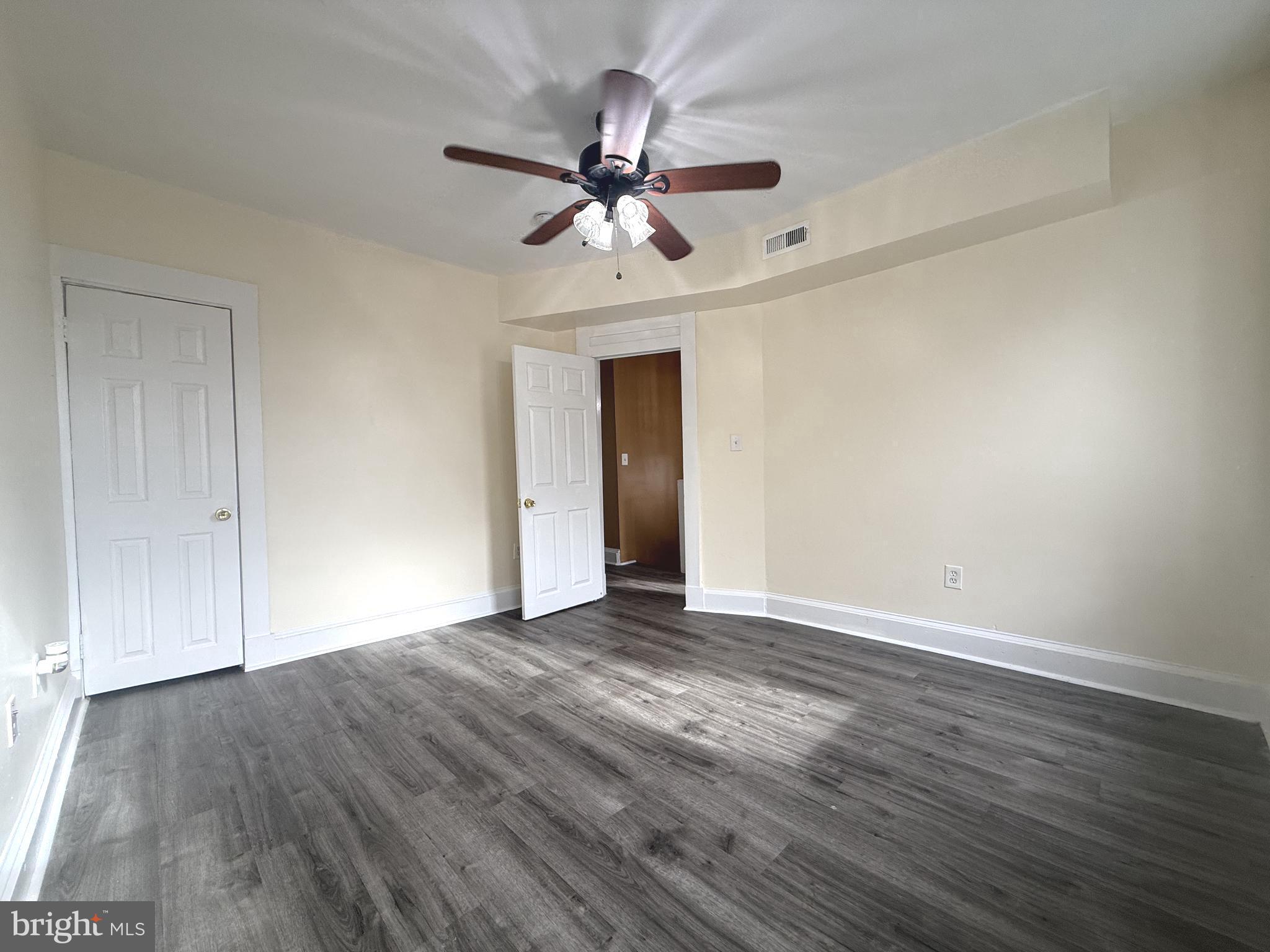 720 Springfield Avenue Baltimore, MD 21212 - Photo 5 of 70