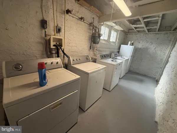 $2,000 | 720 Springfield Avenue, Baltimore, MD 21212