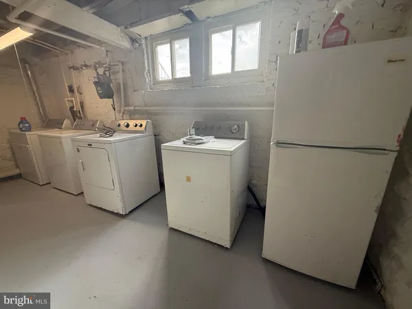 $2,000 | 720 Springfield Avenue, Baltimore, MD 21212