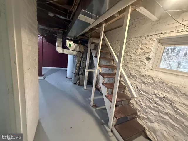 $2,000 | 720 Springfield Avenue, Baltimore, MD 21212