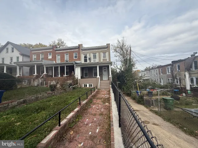$2,000 | 720 Springfield Avenue, Baltimore, MD 21212