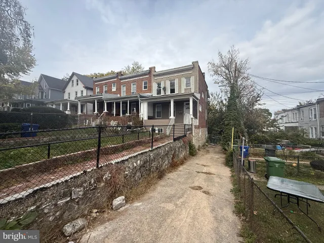 $2,000 | 720 Springfield Avenue, Baltimore, MD 21212