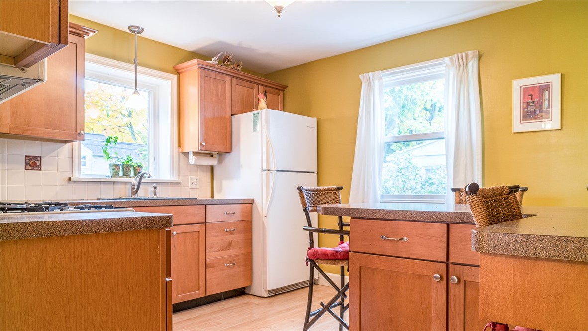 117 Elmore Road Brighton, NY 14618 - Photo 8 of 19