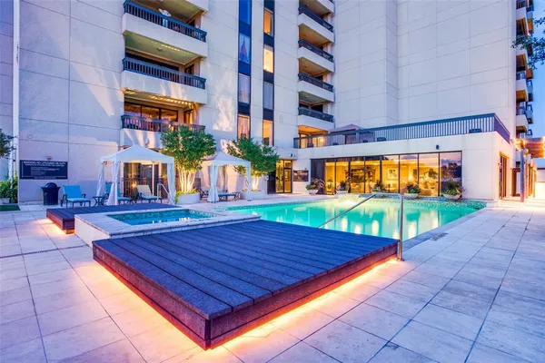 $4,000 | 5909 Luther Lane, Unit 900, Dallas, TX 75225