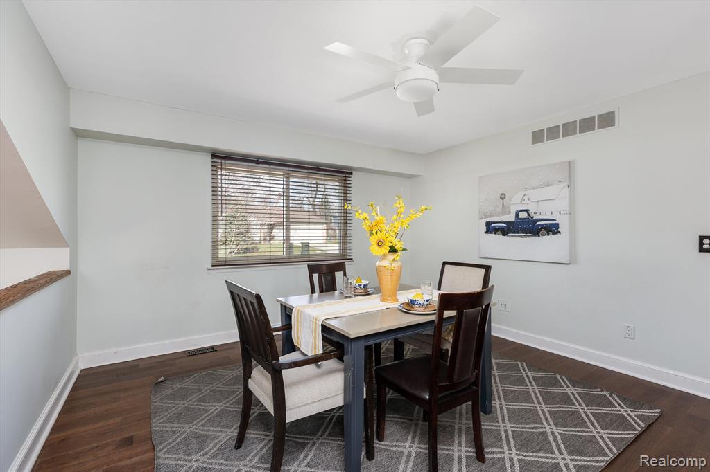 3645 Dearborn Avenue Rochester Hills, MI 48309 - Photo 11 of 29