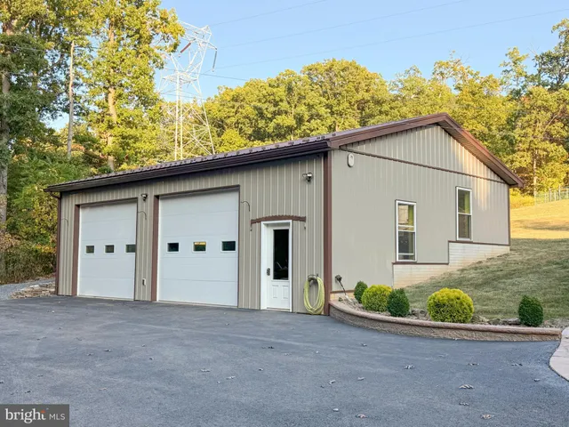 $324,900 | 78 Fairview Road, Belleville, PA 17004