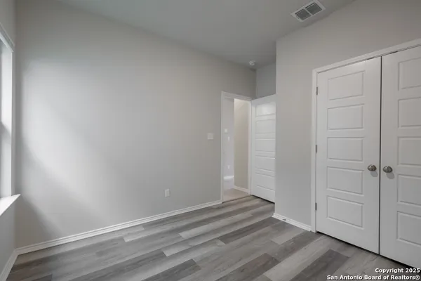 $1,650 | 7706 Chatham Place, San Antonio, TX 78218