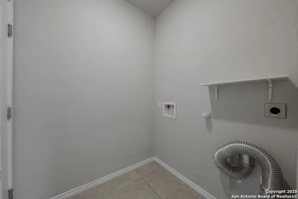 $1,650 | 7706 Chatham Place, San Antonio, TX 78218