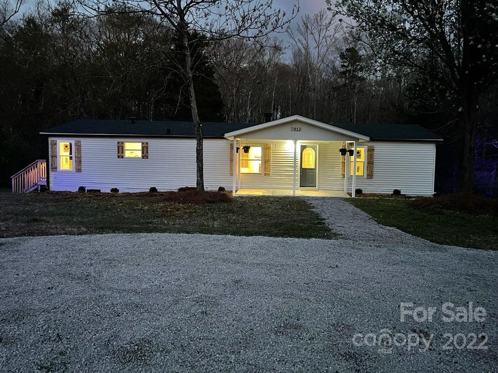 7012 Gold Hill Road Concord, NC 28025 - Photo 2 of 21