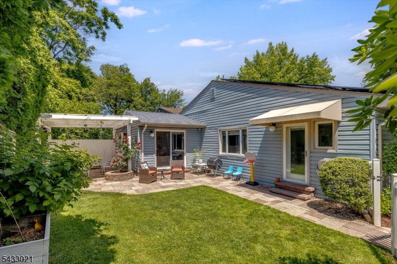 1 Forest Road Maplewood, NJ 07040 - Photo 26 of 29