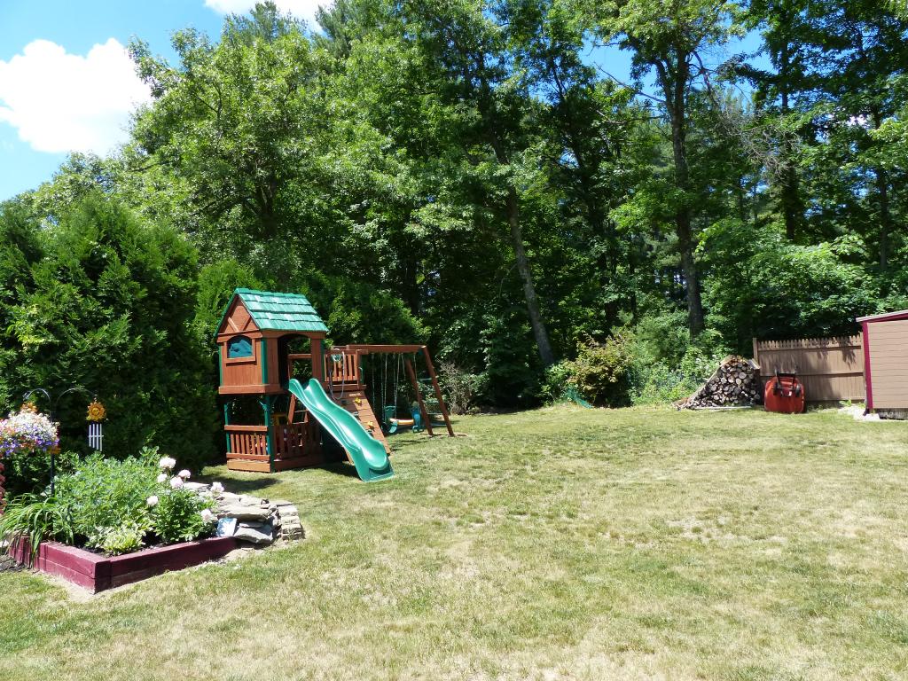 16 Stokes Road Londonderry, NH 03053 - Photo 30 of 32