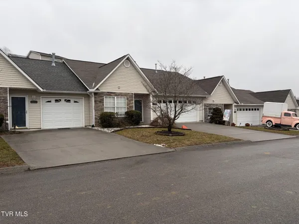 $379,750 | 6344 Love Song Lane, Unit 52, Knoxville, TN 37914