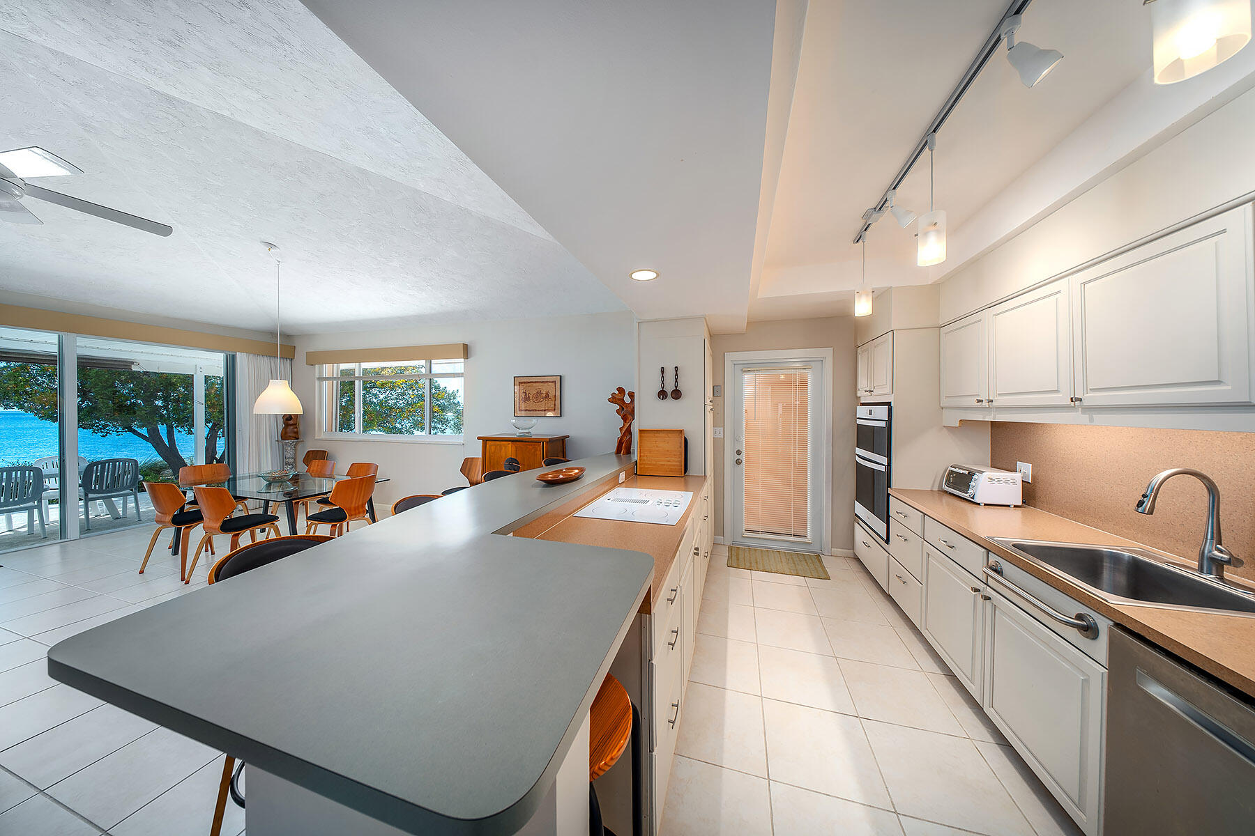 24 Treasure Road Marathon, FL 33050 - Photo 16 of 31 Galley Kitchen
