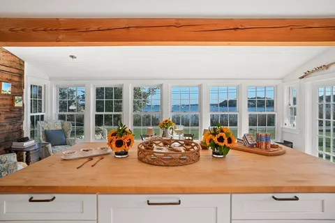 $2,825,000 | 187 Lagoon Pond Road, Tisbury, MA 02568