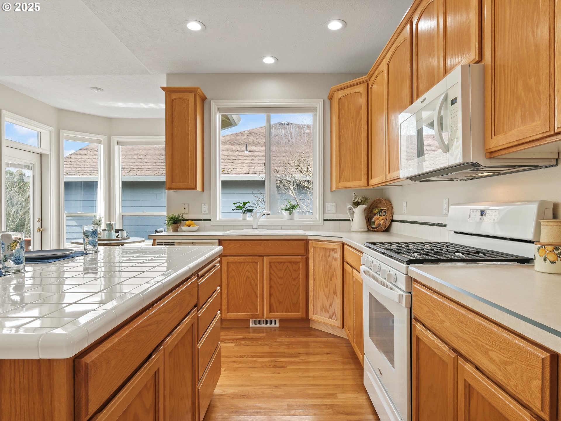 5054 Southeast 11th Way Gresham, OR 97080 - Photo 6 of 29