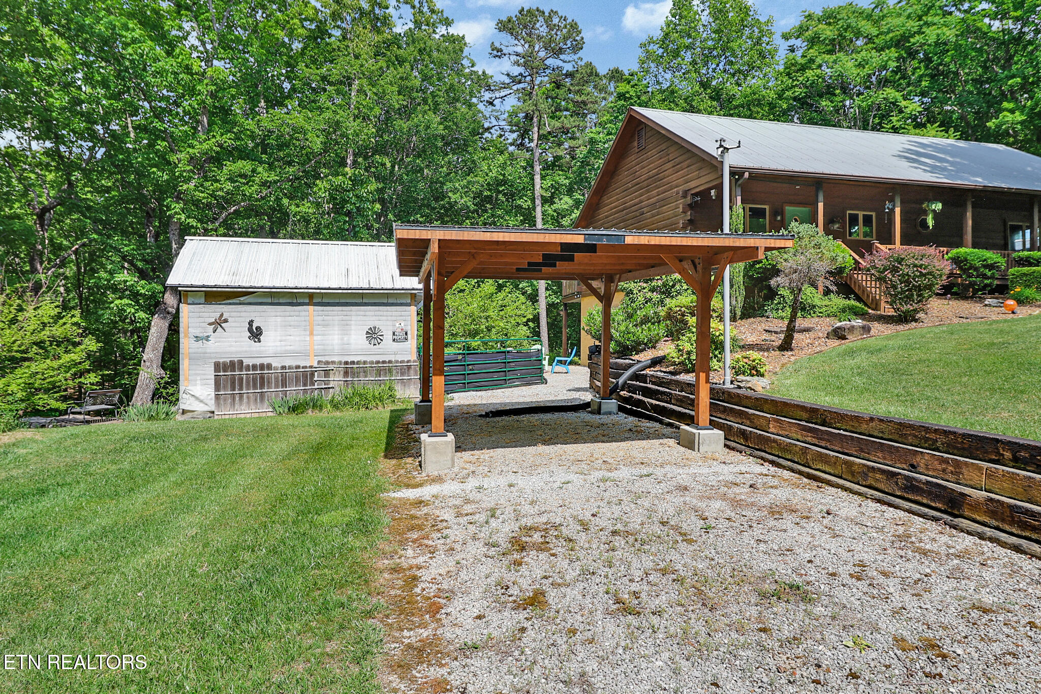 598 Ted Brooks Road Jamestown, TN 38556 - Photo 4 of 51 n44a4743-n44a4747
