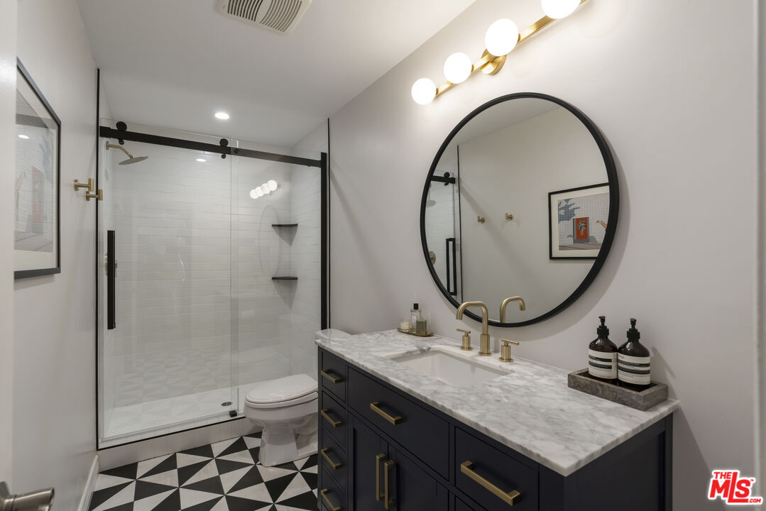 14560 Benefit Street, Unit 206 Sherman Oaks, CA 91403 - Photo 26 of 42