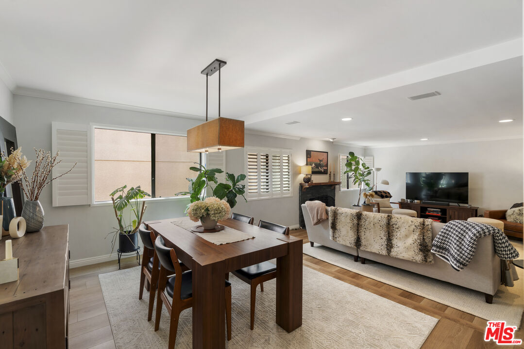 14560 Benefit Street, Unit 206 Sherman Oaks, CA 91403 - Photo 9 of 42