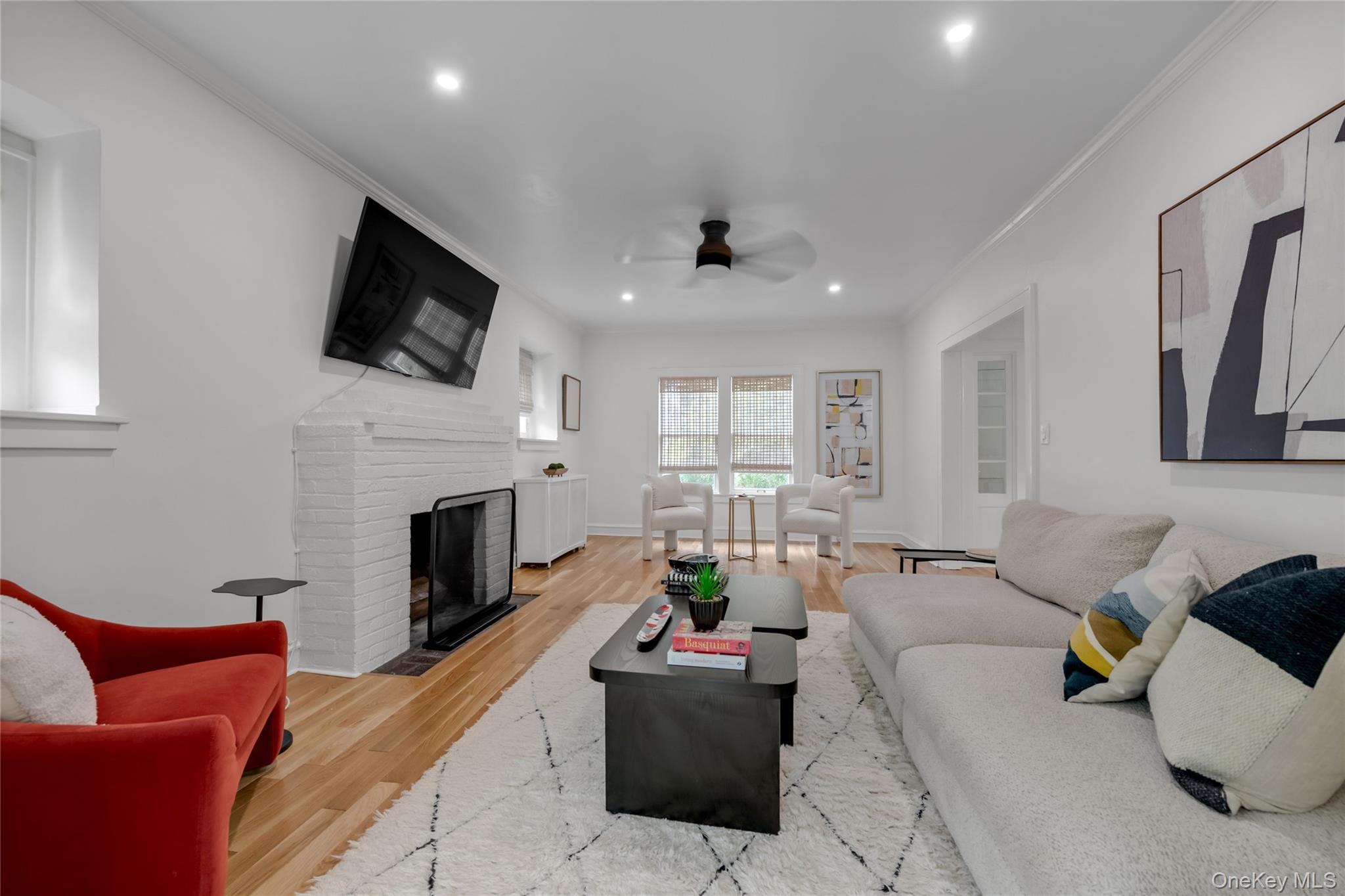 3-20 Forest Road Queens, NY 11363 - Photo 9 of 27 Over sized