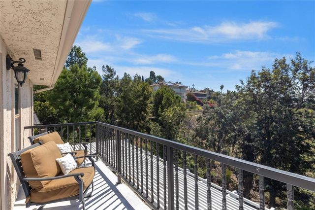 a livingroom with a workspace