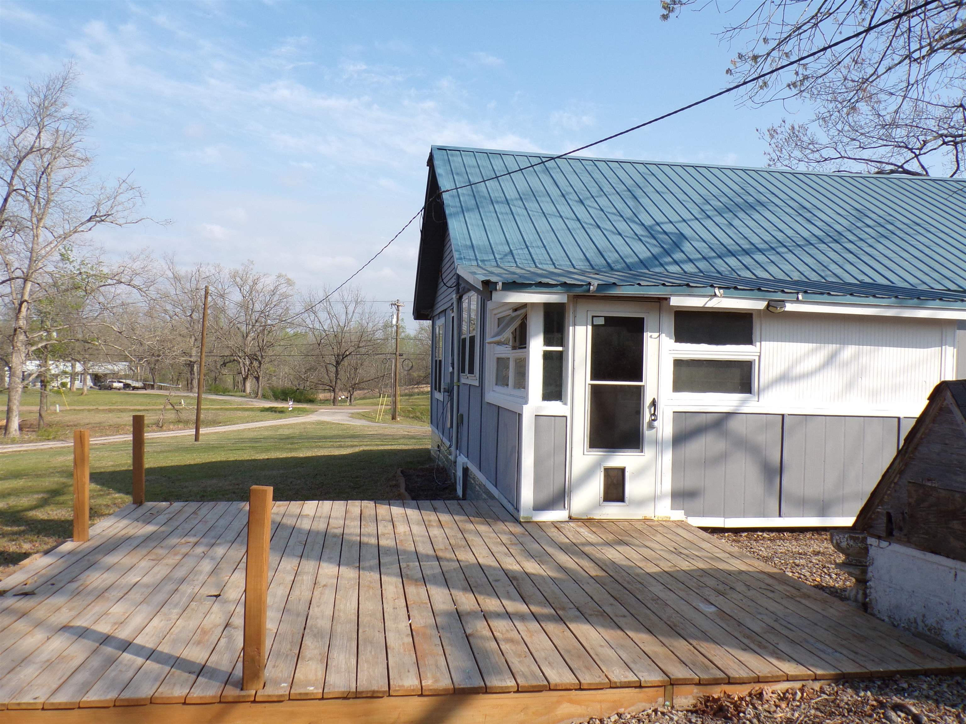 5950 Highway 57 Counce, TN 38326 - Photo 20 of 23 Deck featuring a yard