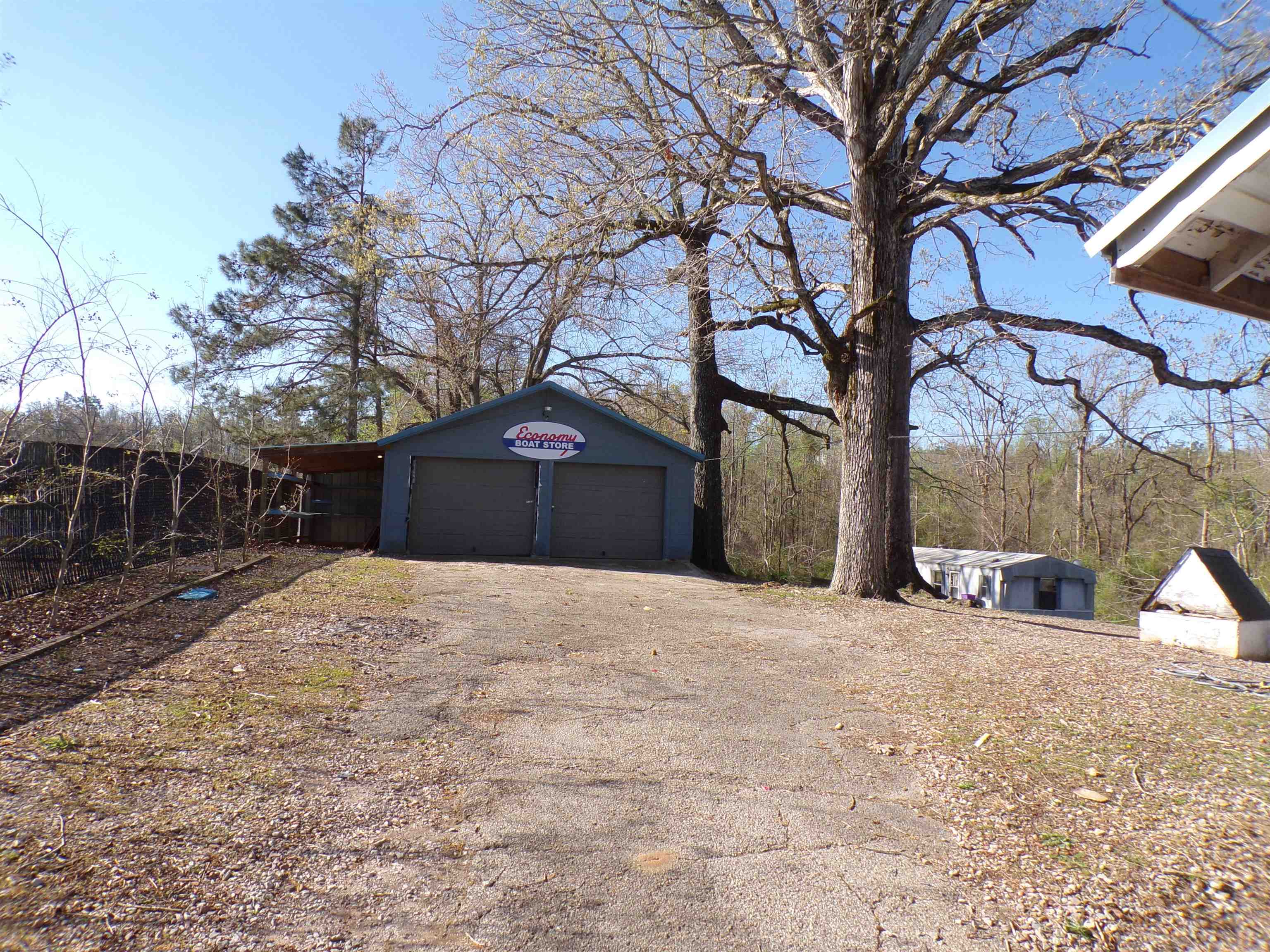5950 Highway 57 Counce, TN 38326 - Photo 21 of 23 View of detached garage