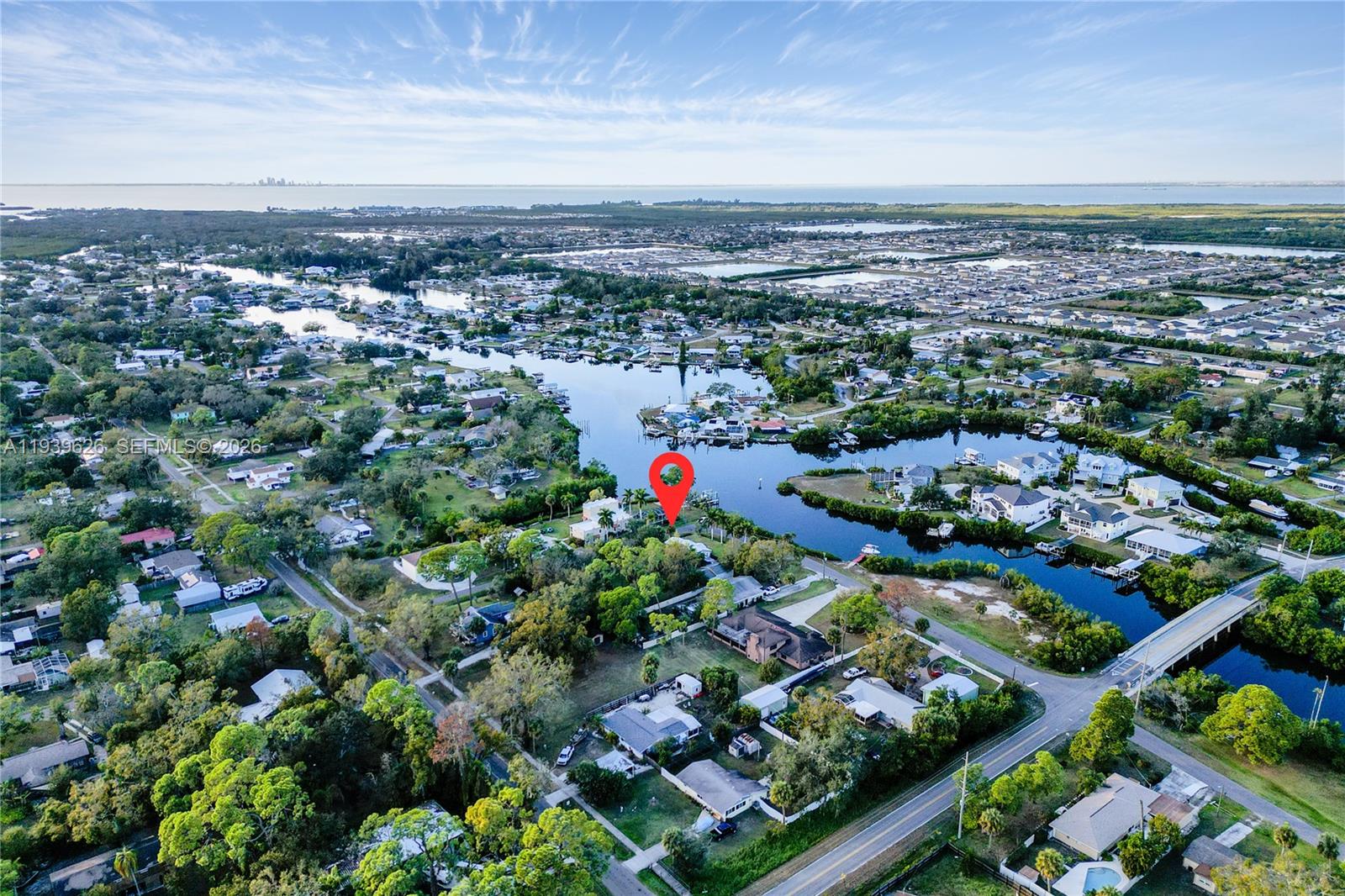 302 5th Street Southwest Ruskin, FL 33570 - Photo 8 of 10