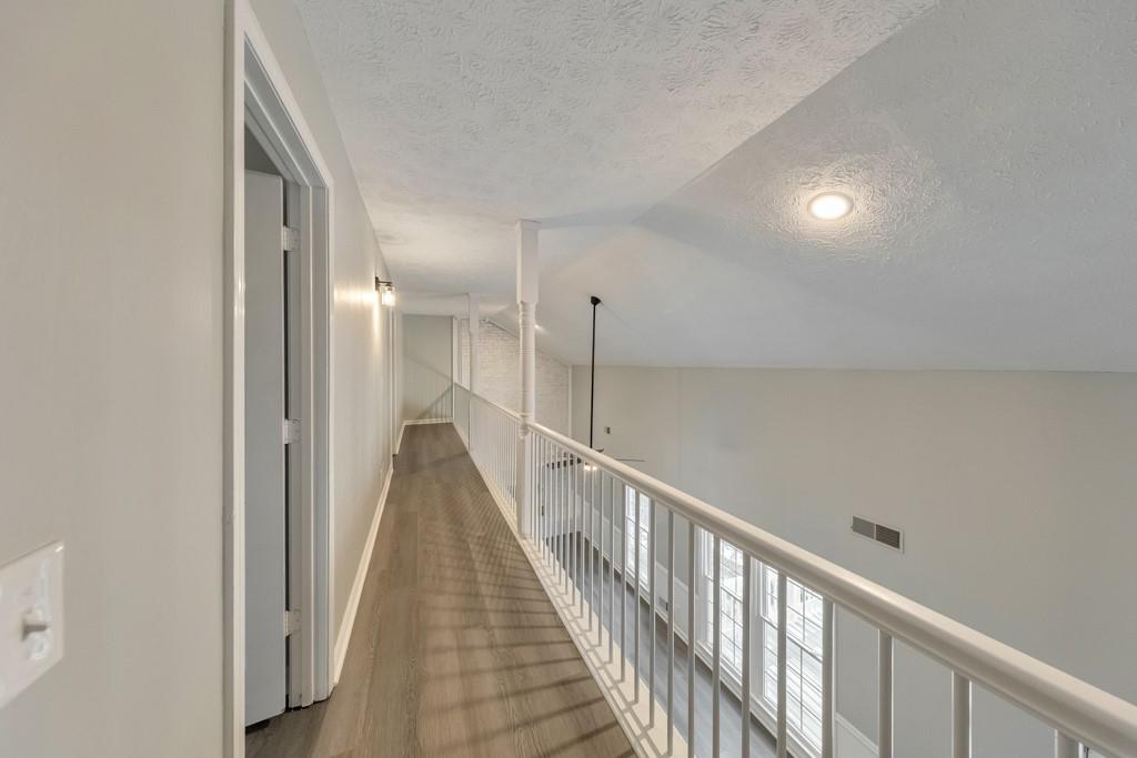 2870 Horseshoe Bend Road Southwest Marietta, GA 30064 - Photo 20 of 37 a view of a hallway with a hallway