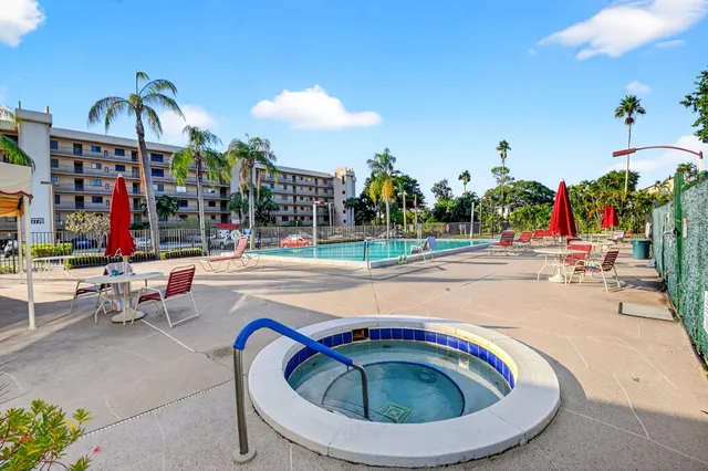 $149,900 | 7770 Tahiti Lane, Unit 105, Lake Worth, FL 33467