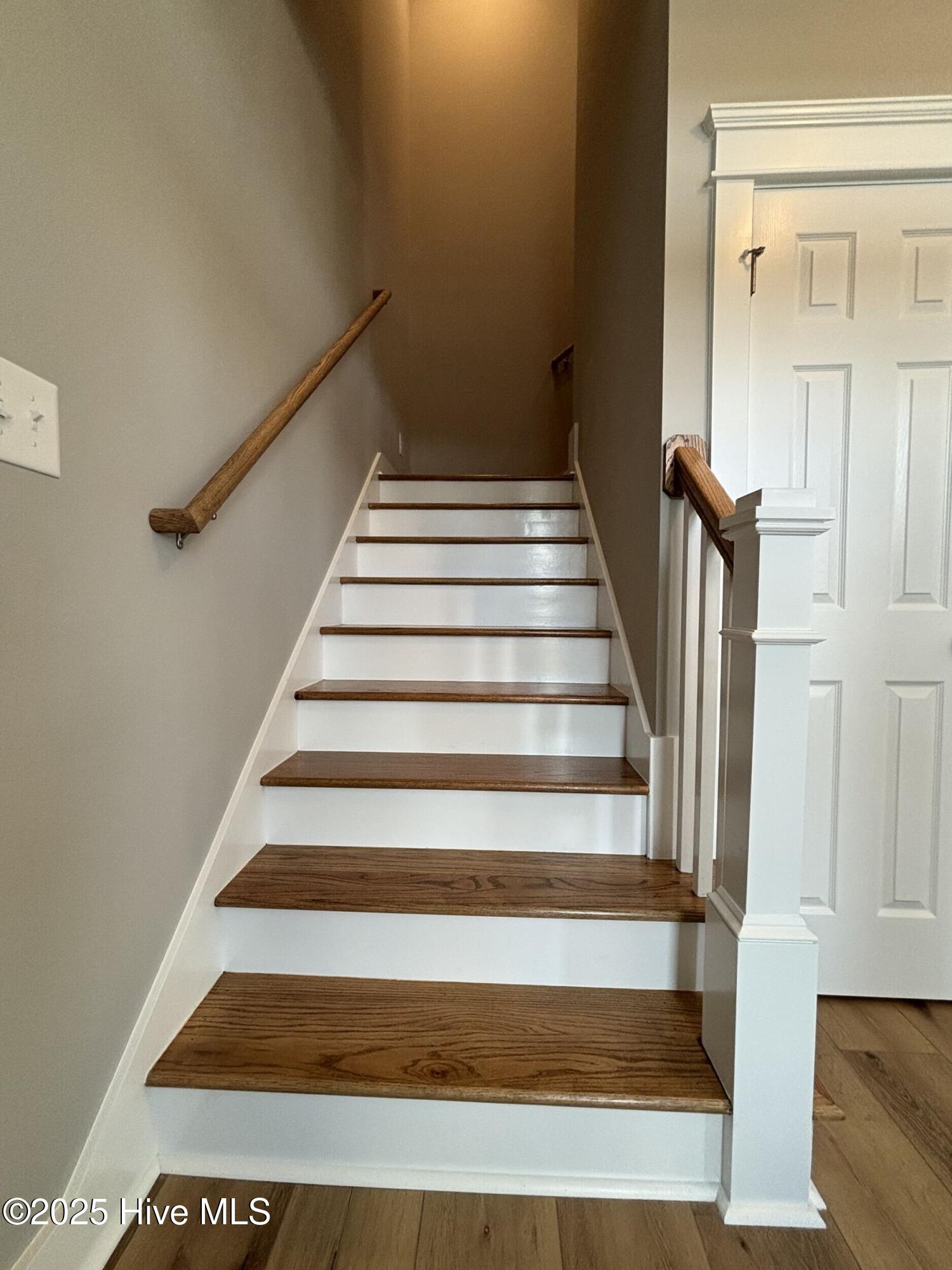 415 Newell Road Snow Hill, NC 28580 - Photo 9 of 18 Stairway