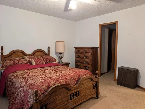 $230,000 | 1011 Bedford Drive, Warrensburg, MO 64093