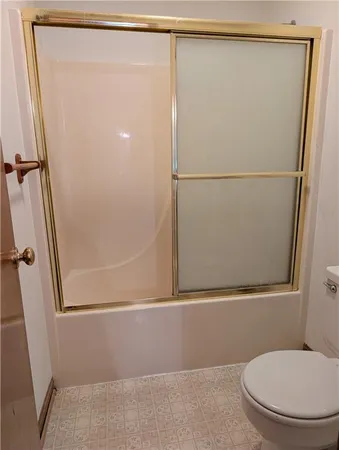 $230,000 | 1011 Bedford Drive, Warrensburg, MO 64093