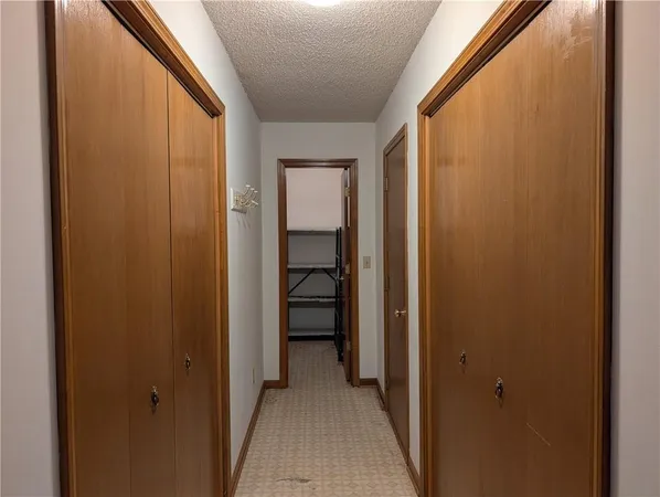 $230,000 | 1011 Bedford Drive, Warrensburg, MO 64093