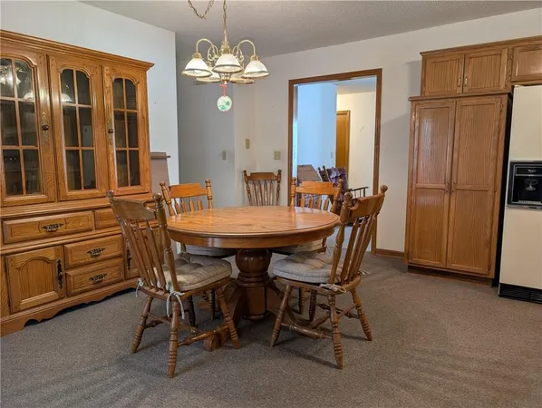 $230,000 | 1011 Bedford Drive, Warrensburg, MO 64093