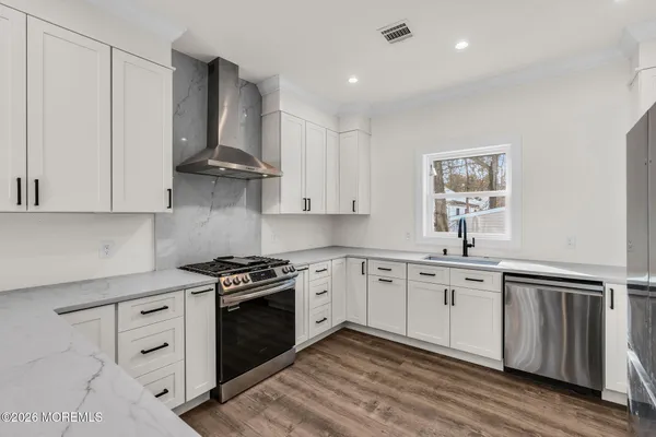 $845,000 | 318 East Cape May Avenue, Ocean Gate, NJ 08740