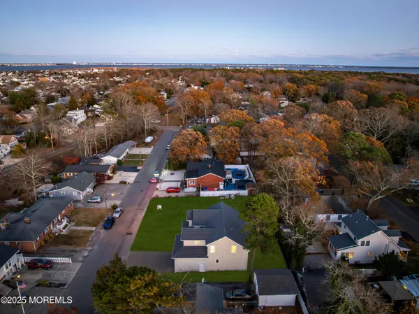 $845,000 | 318 East Cape May Avenue, Ocean Gate, NJ 08740