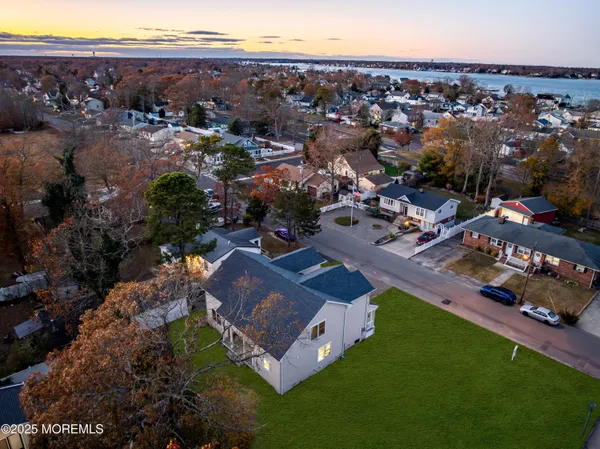 $845,000 | 318 East Cape May Avenue, Ocean Gate, NJ 08740