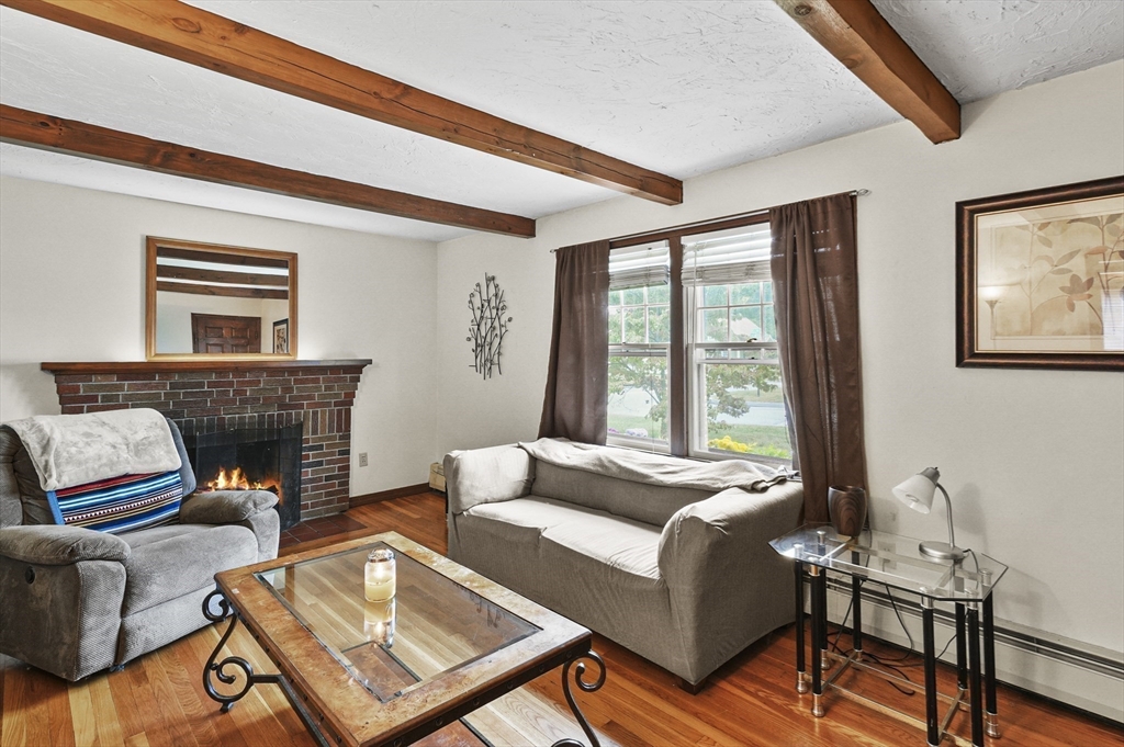 2 Montello Street Worcester, MA 01603 - Photo 6 of 41 Gallery Image 6