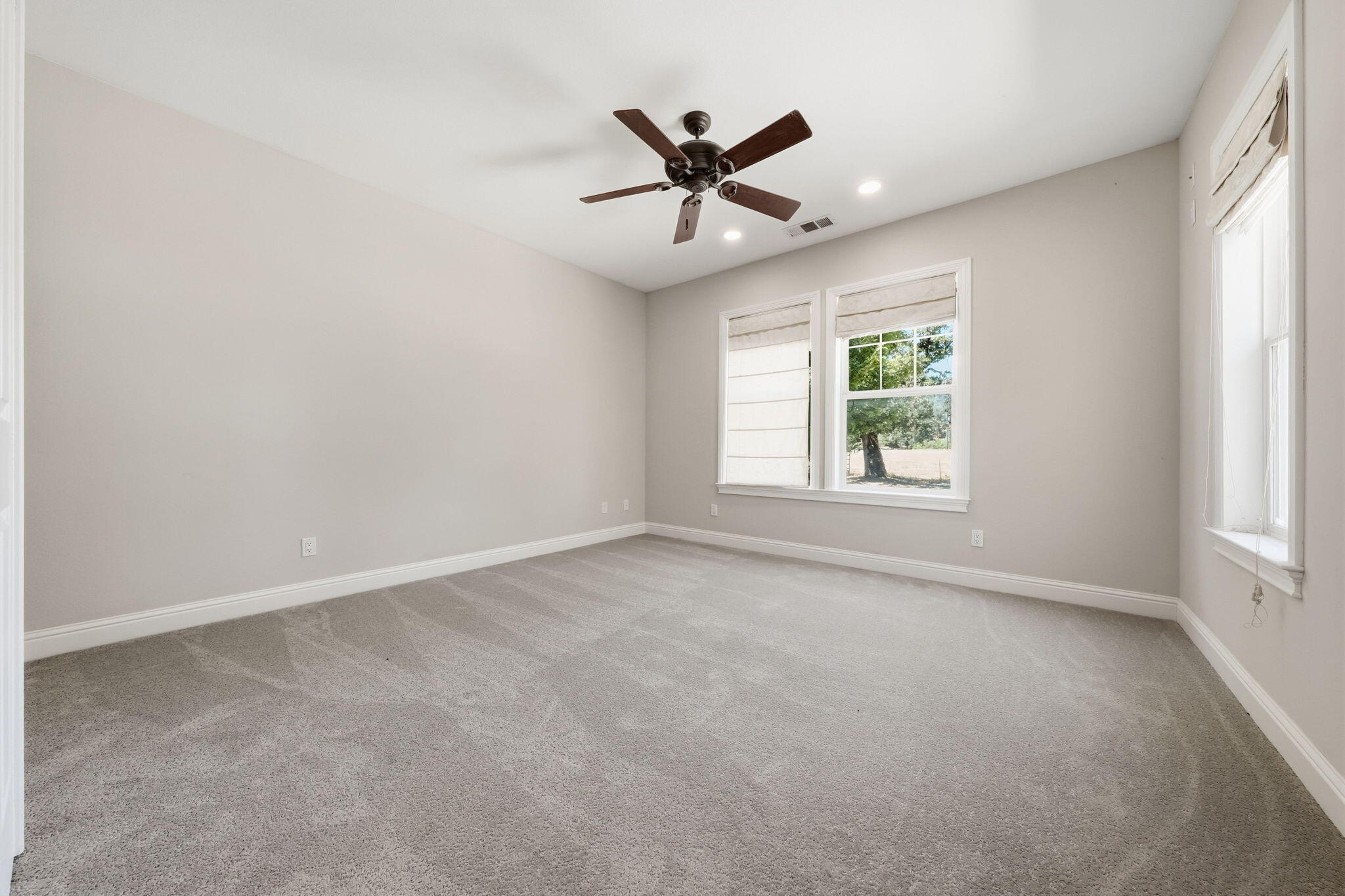 22171 Meyer Road Bella Vista, CA 96008 - Photo 15 of 25 25-web-or-mls-IMG-25-5