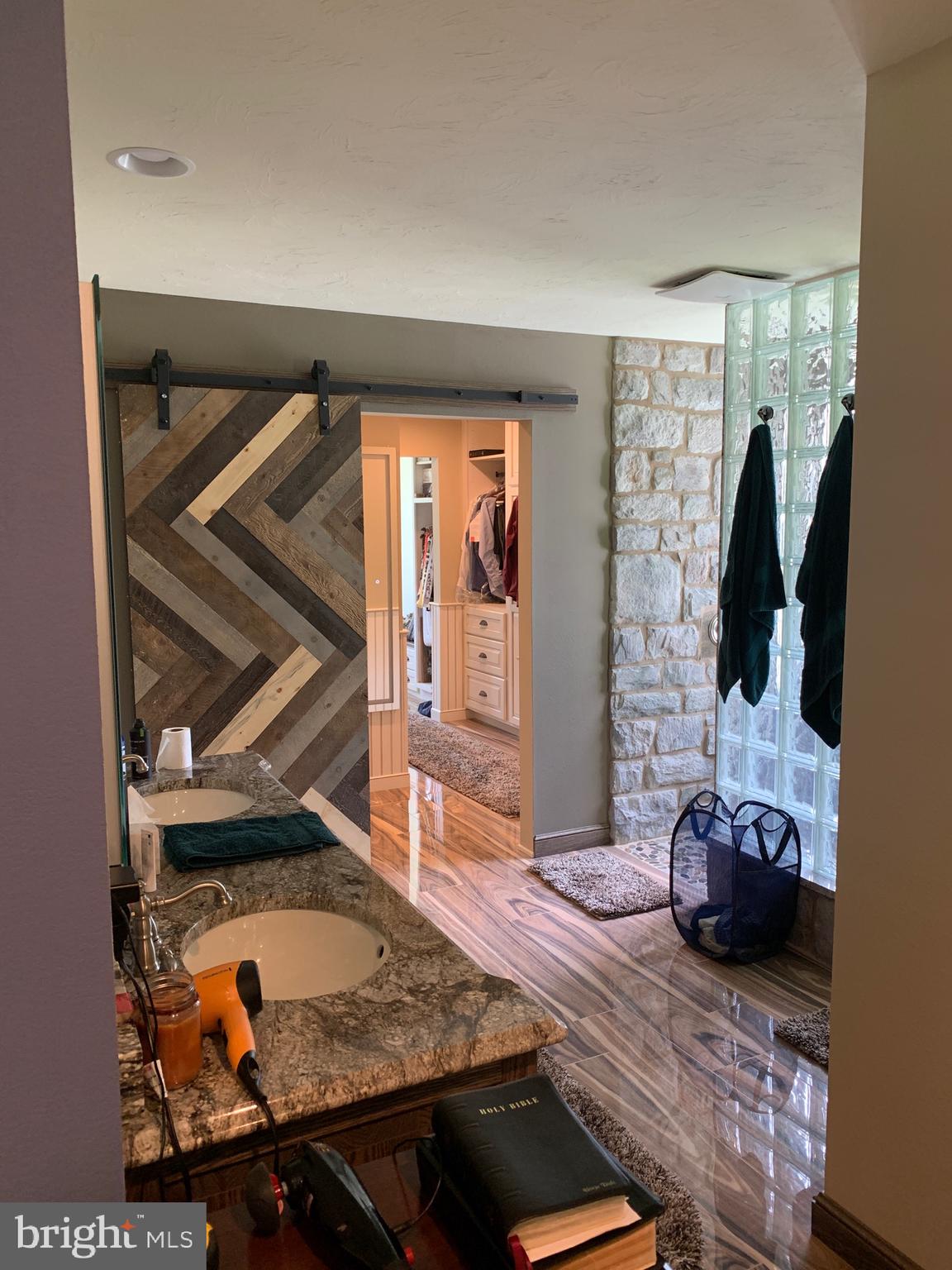 Master Bedroom Suite