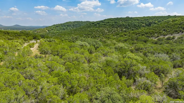 $1,795,000 | 865 Arrowhead Point, Helotes, TX 78023