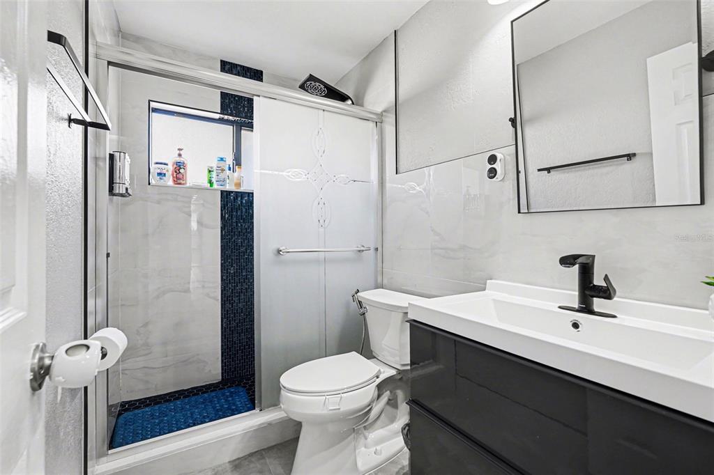 1710 Tallowtree Circle Valrico, FL 33594 - Photo 23 of 30