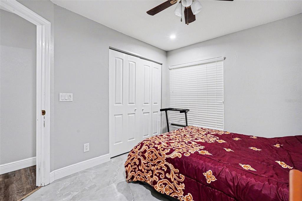 1710 Tallowtree Circle Valrico, FL 33594 - Photo 25 of 30