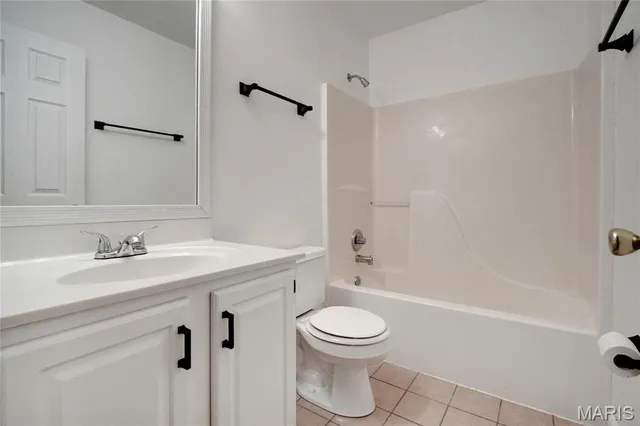 $320,000 | 86 Fawn Oaks Drive, O'Fallon, MO 63366